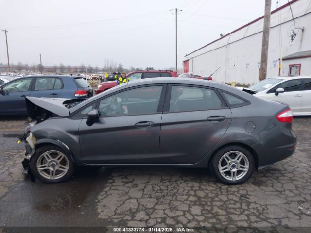 3FADP4BJ8KM132696 Ford FIESTA SE