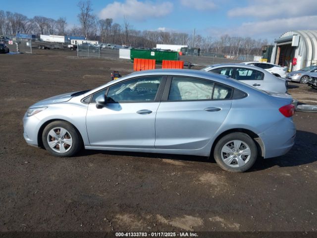 1G1BC5SM3J7142647 Chevrolet Cruze Ls Auto
