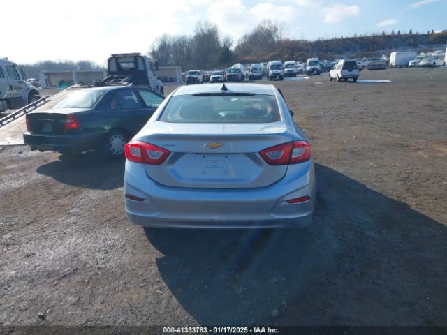 1G1BC5SM3J7142647 Chevrolet Cruze Ls Auto