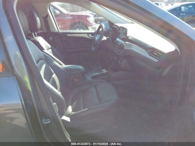 2022 FORD ESCAPE 1FMCU9H68NUA92890 Photo 4