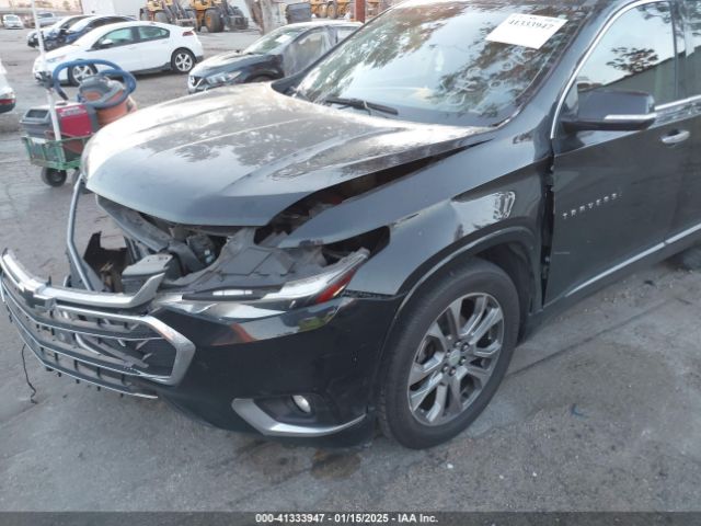 1GNEVJKW9JJ269602 Chevrolet Traverse Premier