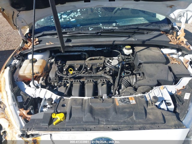 Ford FOCUS SE 2018 1FADP3F24JL328616 Image 10