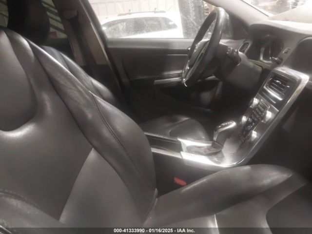 2018 VOLVO V60 CROSS COUNTRY YV440MWK2J2054730 Photo 4