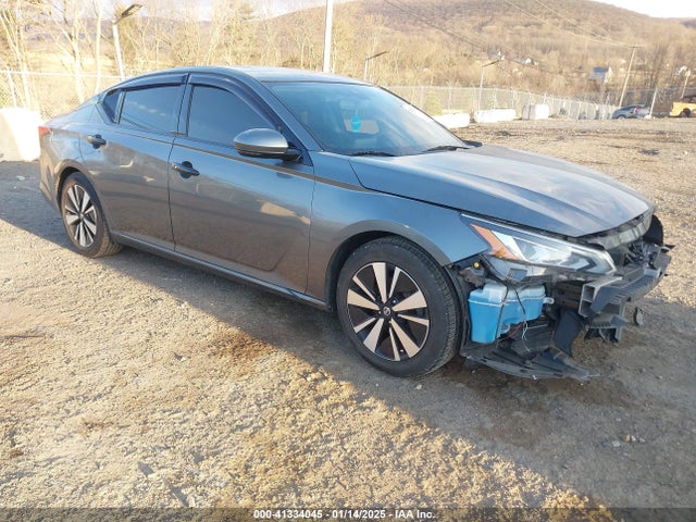 2019 1N4BL4EV7KC243839 main image