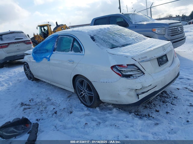 WDDZF4KB9JA362891 Mercedes-Benz E 300 4matic
