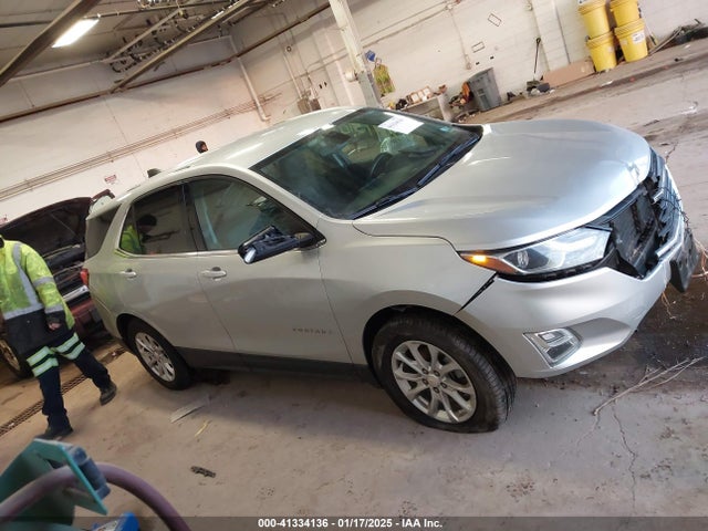 Chevrolet EQUINOX LT 2018 3GNAXSEV8JS541217 Image 13