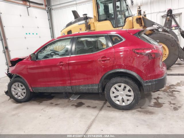 JN1BJ1CR3JW258990 Nissan Rogue Sport S