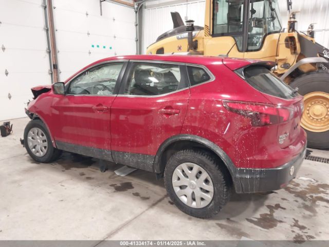 JN1BJ1CR3JW258990 Nissan Rogue Sport S