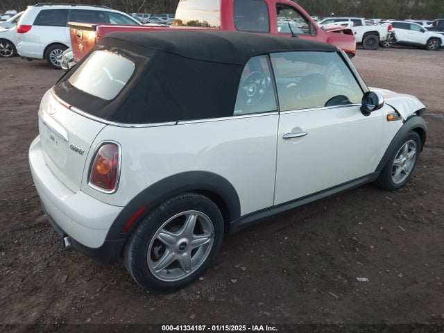 2010 MINI COOPER WMWMR3C54ATU96952 Photo 3