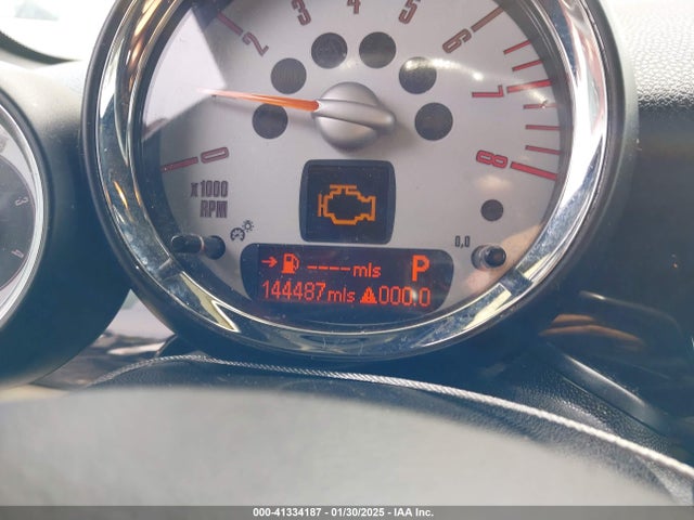 2010 MINI COOPER WMWMR3C54ATU96952 Photo 6