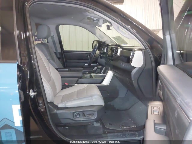 5TFLA5AB4NX017891 Toyota Tundra Sr5
