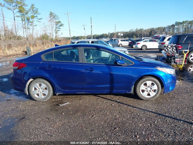 KIA FORTE LX 2018 3KPFK4A71JE226693 Image 12