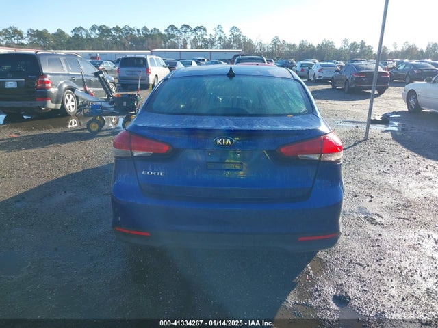 KIA FORTE LX 2018 3KPFK4A71JE226693 Image 15