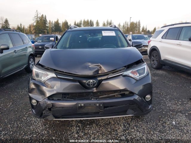 JTMRFREV7JJ236655 Toyota Rav4 Adventure/xle
