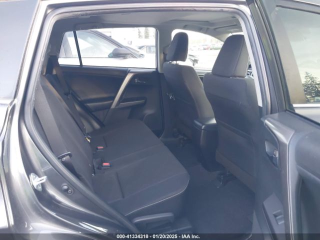JTMRFREV7JJ236655 Toyota Rav4 Adventure/xle