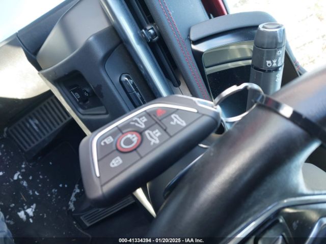 1G1YB3D44P5107215 Chevrolet Corvette Stingray Rwd  2lt