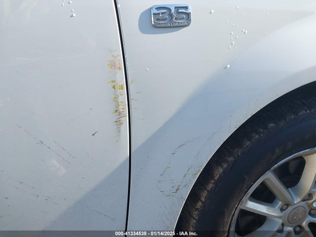 2C4RDGBG1KR777410 Dodge Grand Caravan Se 35th Anniversary Edition