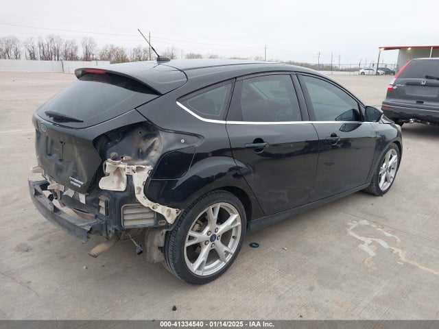 Ford Focus Titanium 2015 1FADP3N26FL323538 Image 4