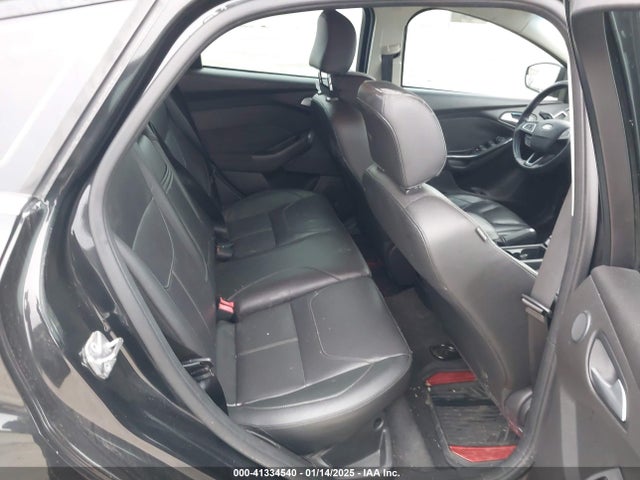 Ford Focus Titanium 2015 1FADP3N26FL323538 Image 8