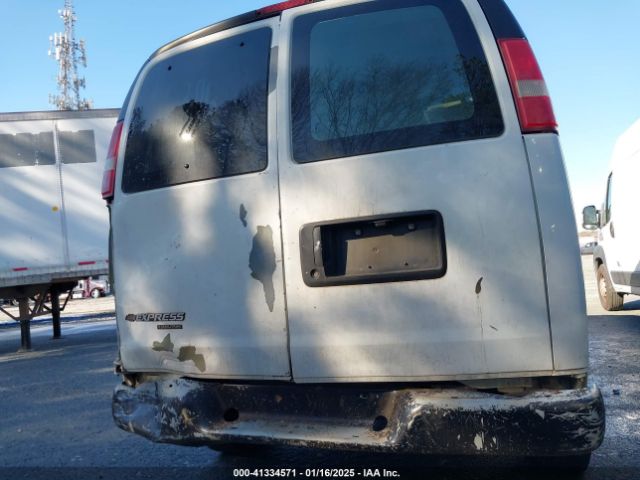 1GCWGAFF1G1232151 Chevrolet Express 2500 Work Van