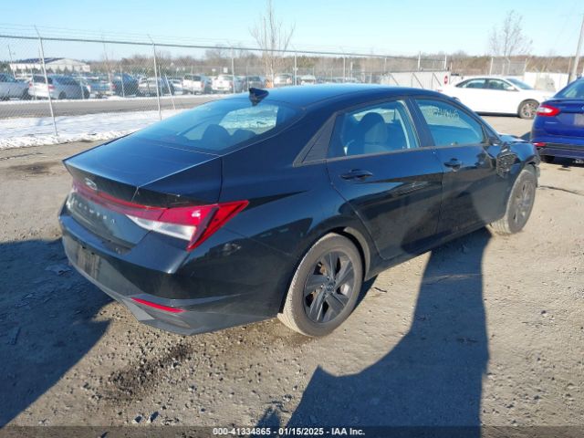 5NPLM4AG7PH089485 Hyundai ELANTRA SEL