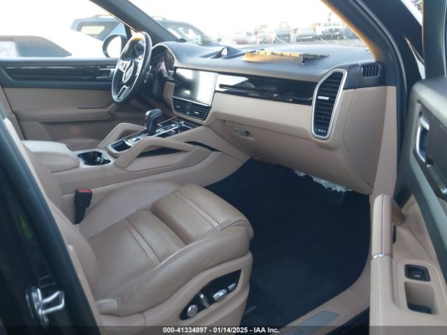 WP1AA2AYXKDA09378 Porsche Cayenne