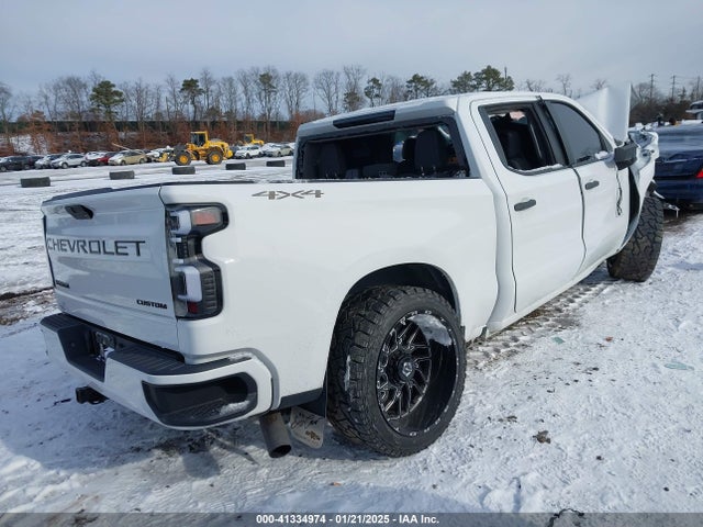 1GCPYBEK4NZ223304 Chevrolet Silverado 1500 Ltd 4wd  Short Bed Custom