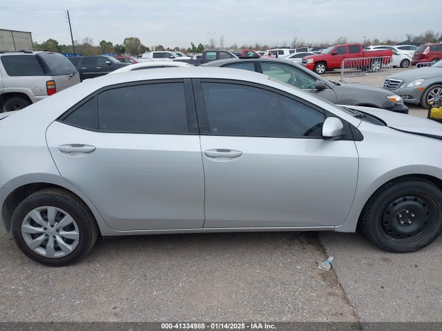 Toyota COROLLA LE 2016 5YFBURHE1GP533623 Image 13
