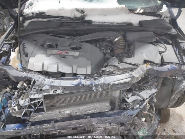 Ford Focus 2016 1FADP3L93GL289186 Image 10