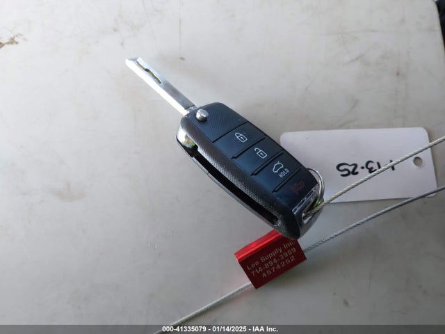 5XXGT4L34LG410127 KIA Optima Lx