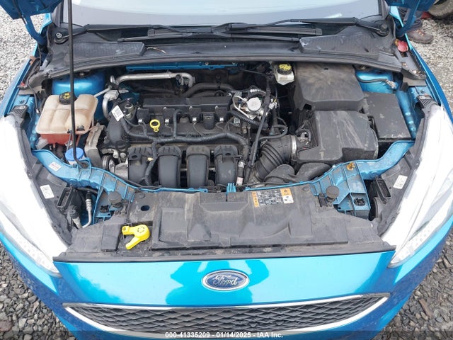 Ford FOCUS SE 2017 1FADP3K23HL220004 Image 10