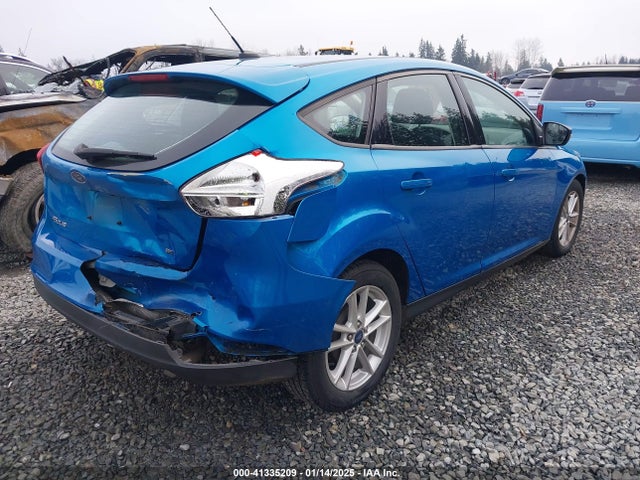 Ford FOCUS SE 2017 1FADP3K23HL220004 Image 4