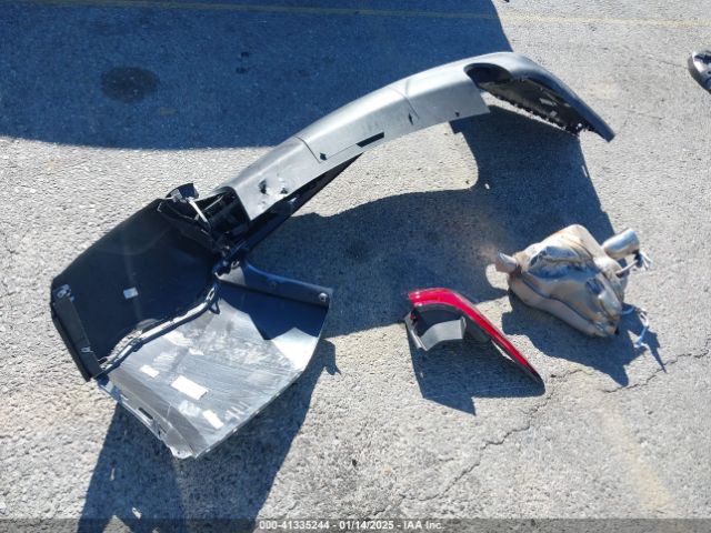 1GNERFKW3PJ318559 Chevrolet Traverse Fwd Ls