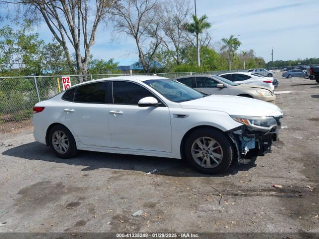 5XXGT4L34JG196074 KIA Optima Lx