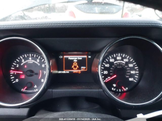 1FA6P8AM1F5329183 Ford Mustang V6