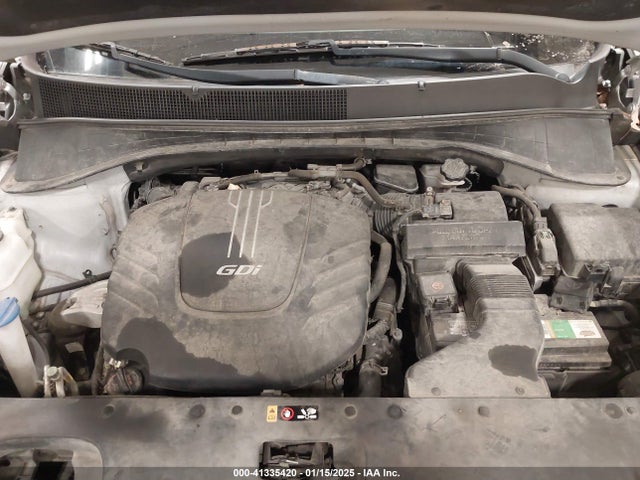 5XYPGDA56HG221037 KIA Sorento 3.3l Lx