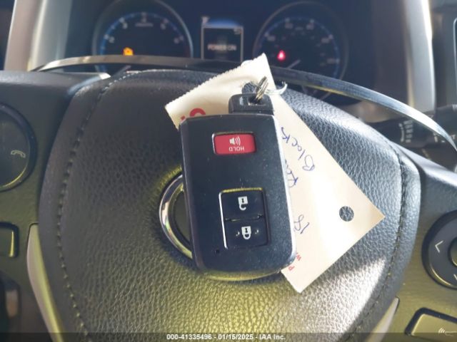 2T3RFREVXJW779144 Toyota Rav4 Adventure/xle