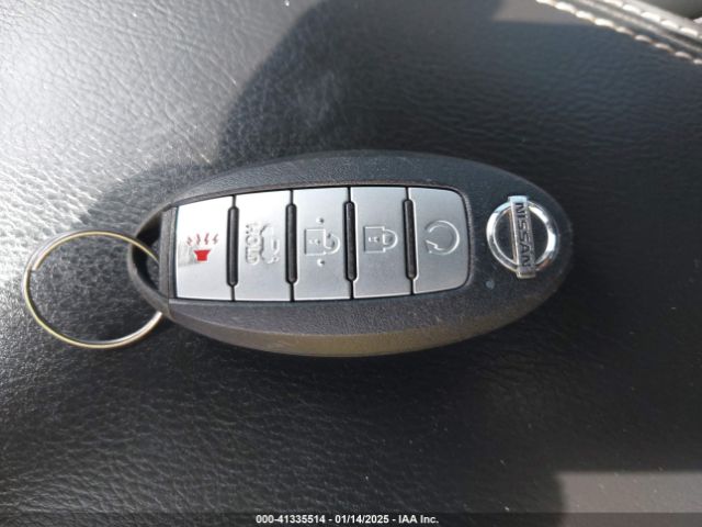 1N4AA6AV0KC380382 Nissan Maxima 3.5 Platinum
