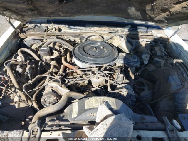 1985 LINCOLN TOWN CAR 1LNBP96F0FY770483 Photo 9