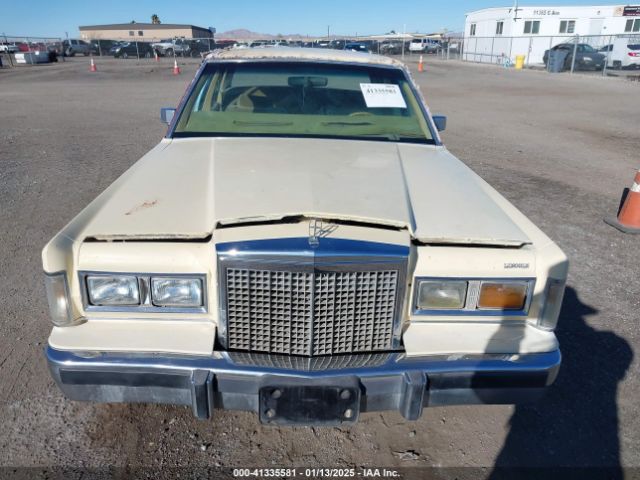 1985 LINCOLN TOWN CAR 1LNBP96F0FY770483 Photo 5