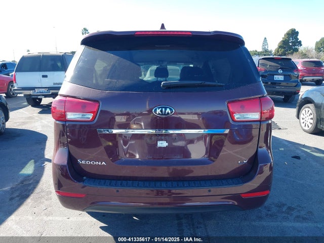 KIA SEDONA LX 2016 KNDMB5C15G6177065 Image 15