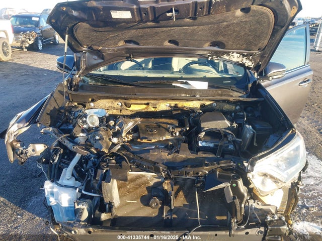 Toyota Rav4 Xle 2017 JTMWFREV3HJ117756 Image 10