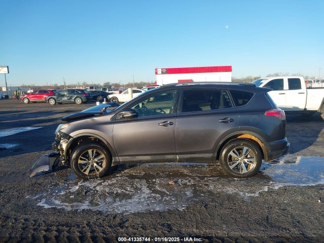 Toyota Rav4 Xle 2017 JTMWFREV3HJ117756 Image 14