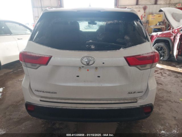 5TDJZRFH5KS572144 Toyota Highlander Xle