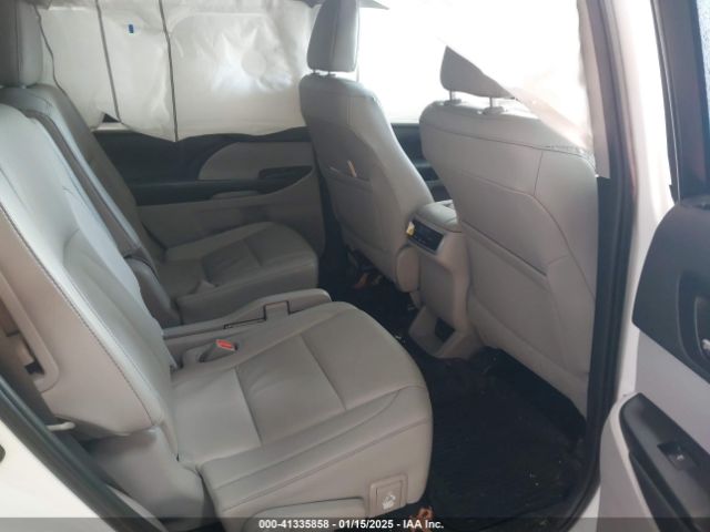 5TDJZRFH5KS572144 Toyota Highlander Xle