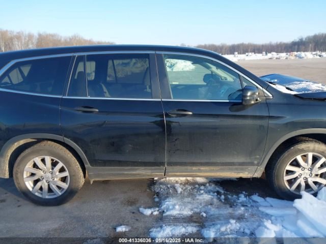 5FNYF6H10KB068210 Honda PILOT LX