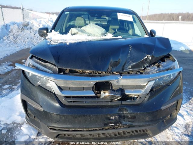 5FNYF6H10KB068210 Honda PILOT LX