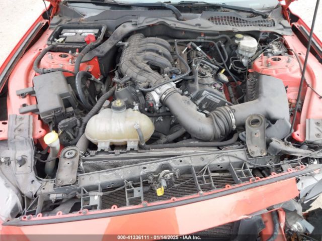 1FA6P8AM8G5334849 Ford Mustang V6