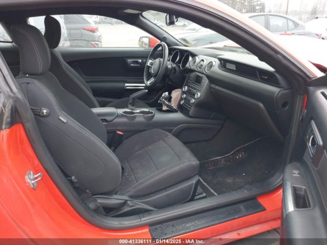 1FA6P8AM8G5334849 Ford Mustang V6