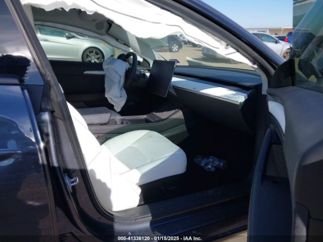5YJ3E1EA7PF673000 Tesla Model 3 Rear-wheel Drive